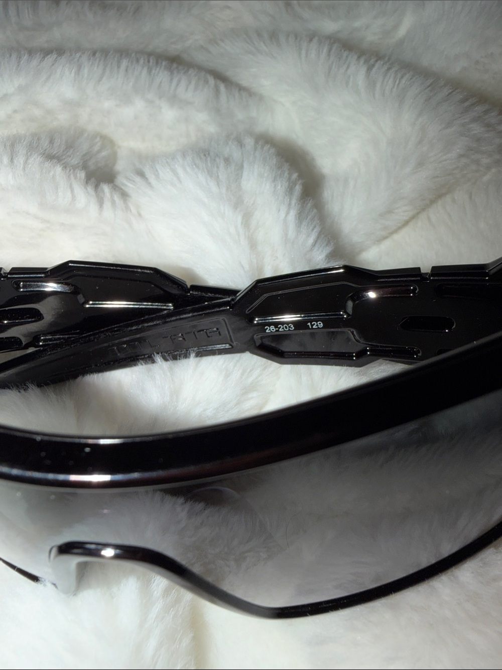 Oakley Oil Rig Polarized Black Iridium Sunglasses - Picture 6 of 7